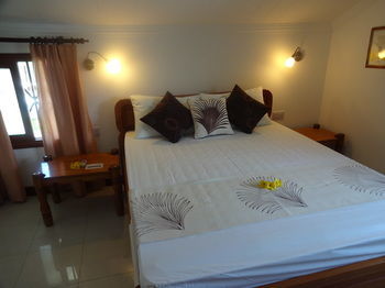 The Drake Seaside * Beau Vallon (Mahe)